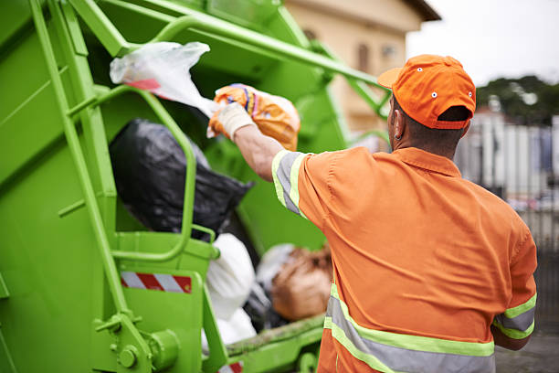 Best Construction Debris Removal  in Bluffton, IN